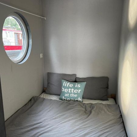Apartamento Slapen Op Het Water Zwartsluis Exterior foto