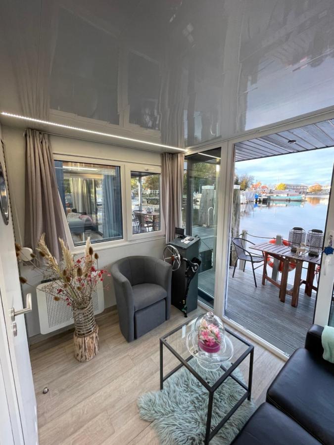 Apartamento Slapen Op Het Water Zwartsluis Exterior foto