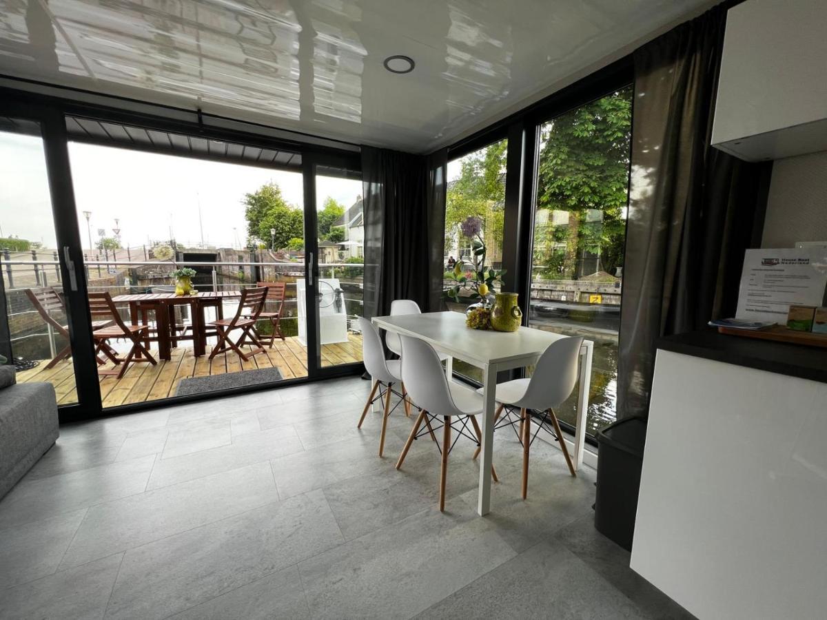 Apartamento Slapen Op Het Water Zwartsluis Exterior foto
