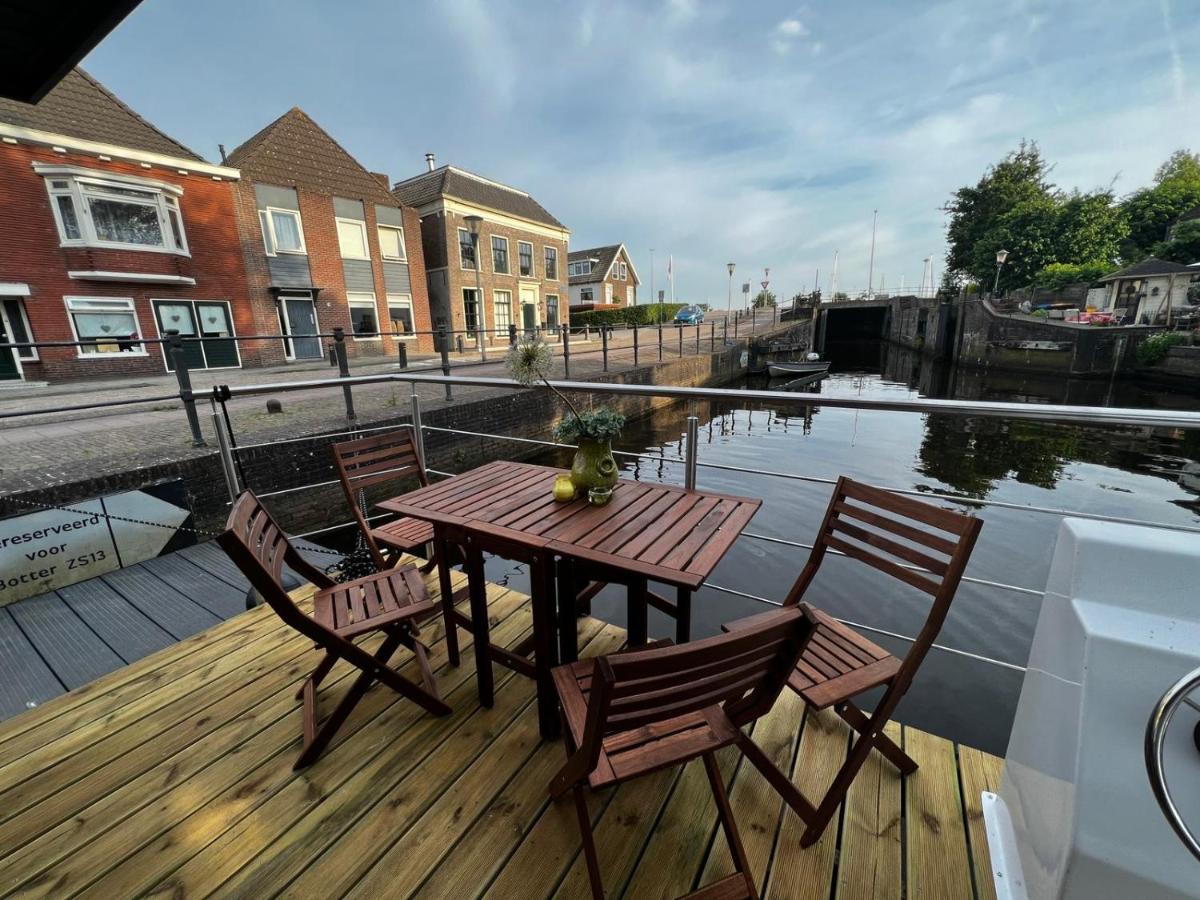 Apartamento Slapen Op Het Water Zwartsluis Exterior foto