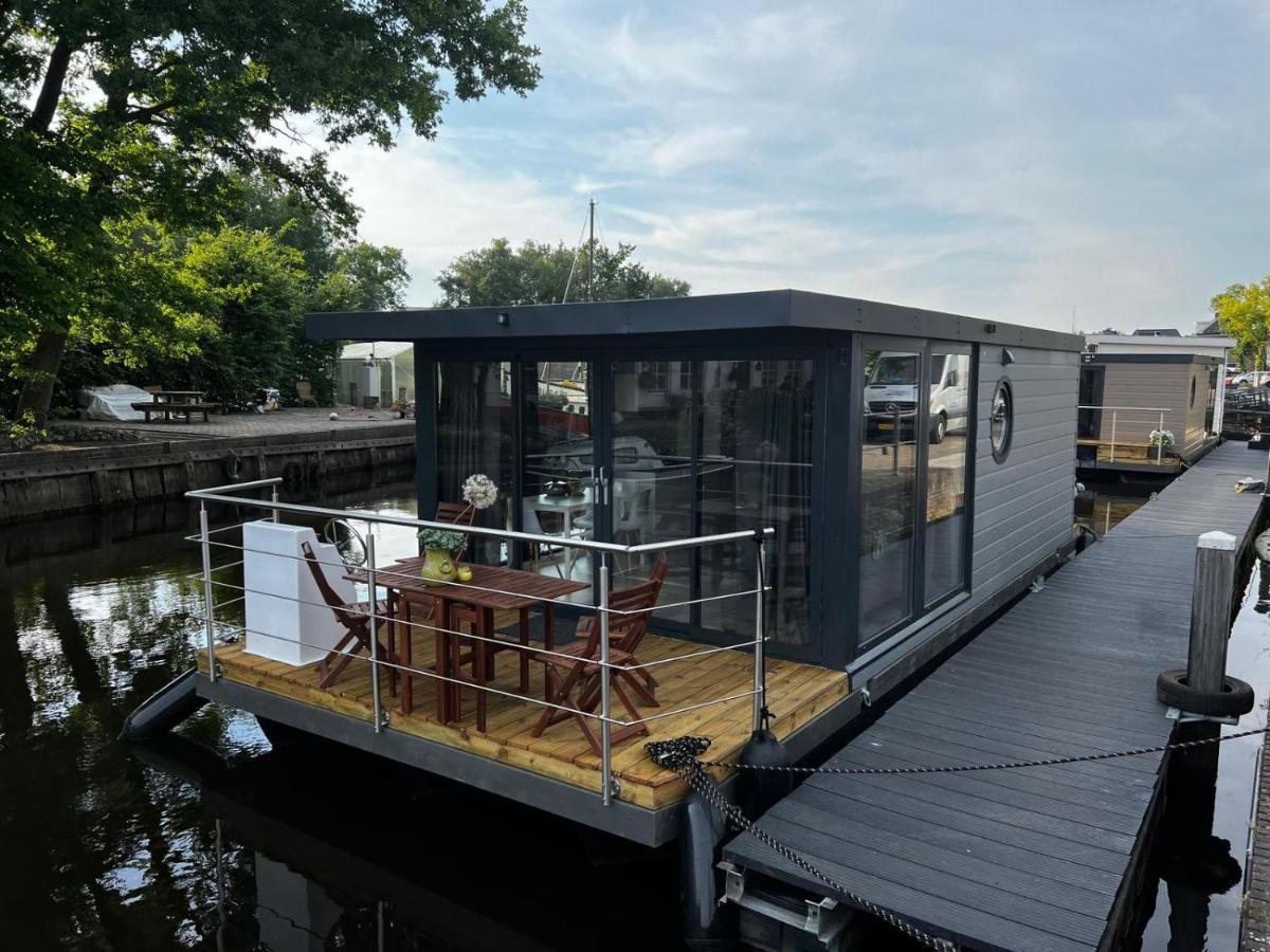 Apartamento Slapen Op Het Water Zwartsluis Exterior foto