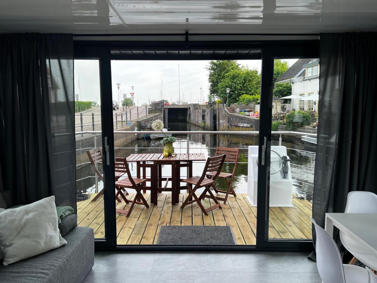 Apartamento Slapen Op Het Water Zwartsluis Exterior foto
